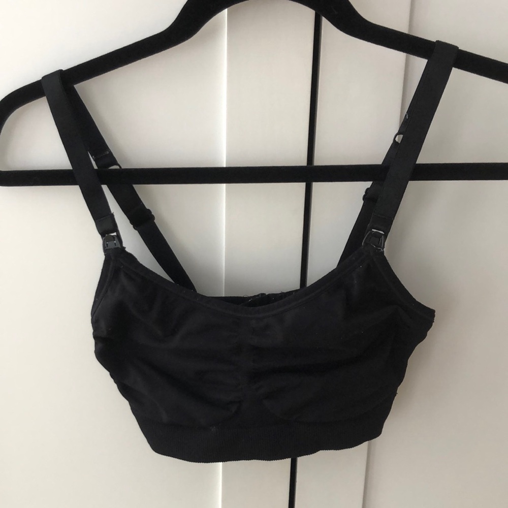 Motherhood Maternity seamless black nursing bra size small stretchy no padding